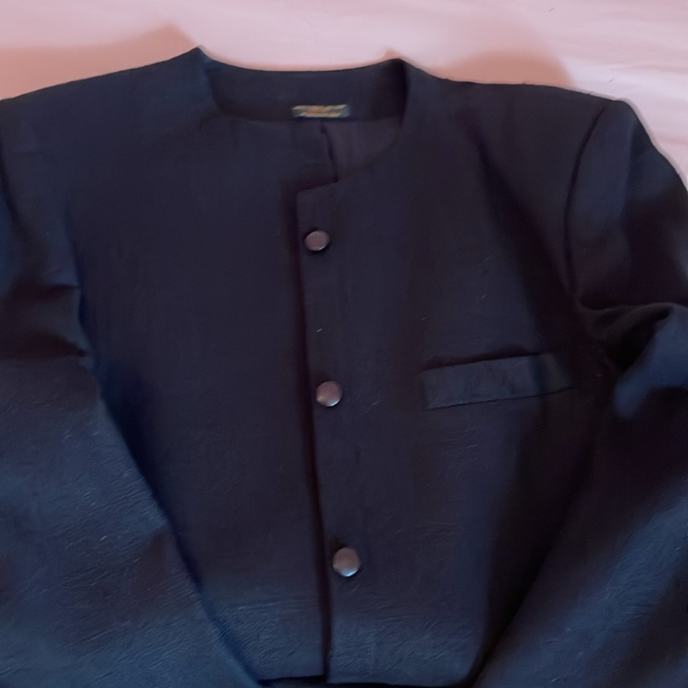 Wallachs tailored black suit